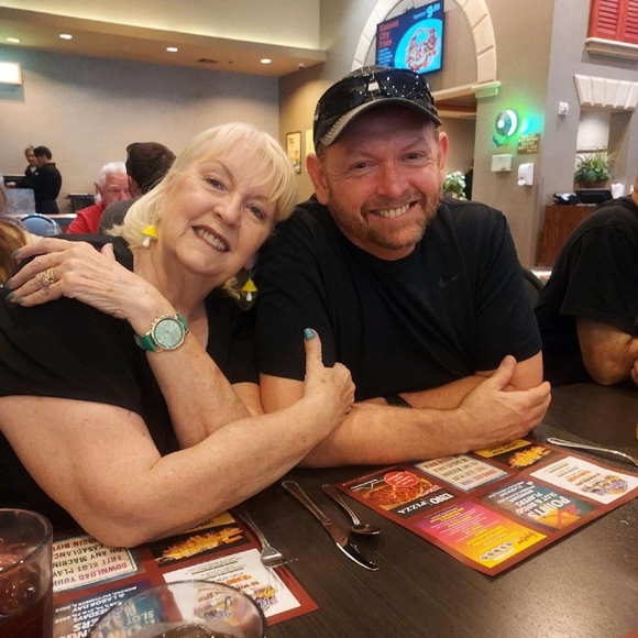 Meet your Posher - Picture 2 of 14